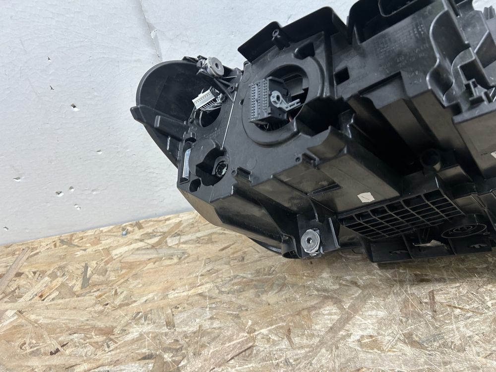 Far faruri bmw X1 F48 lci full led 2019-2021 stanga