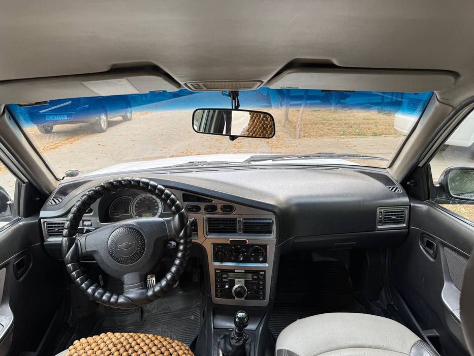 Нексия 2 сотилади