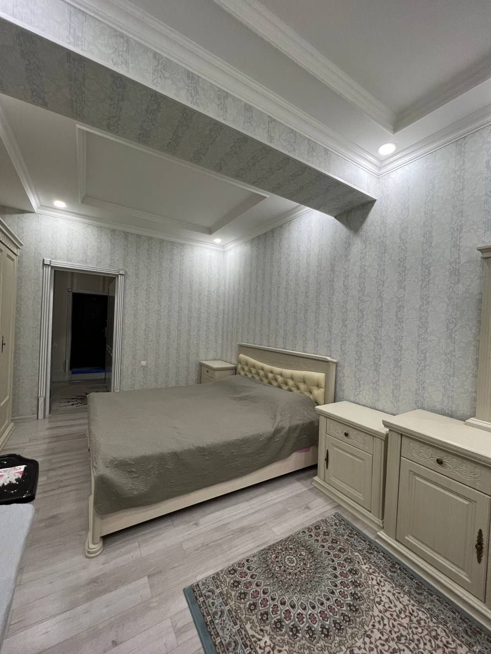 Кунлик квартира метро ойбек евро люкс