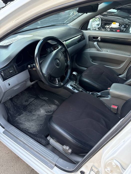 Chevrolet Jentra