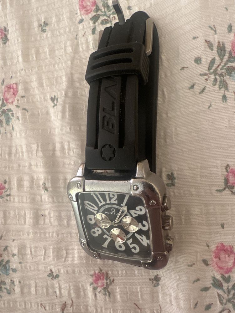 Часовник “Montblanc”- автоматичен