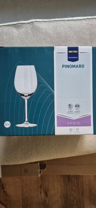 Set 6 pahare vin 32cl