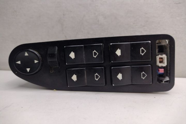 Comanda geamuri 6131-8368987 / 61318368987 / 8368987 BMW Seria 5 E39