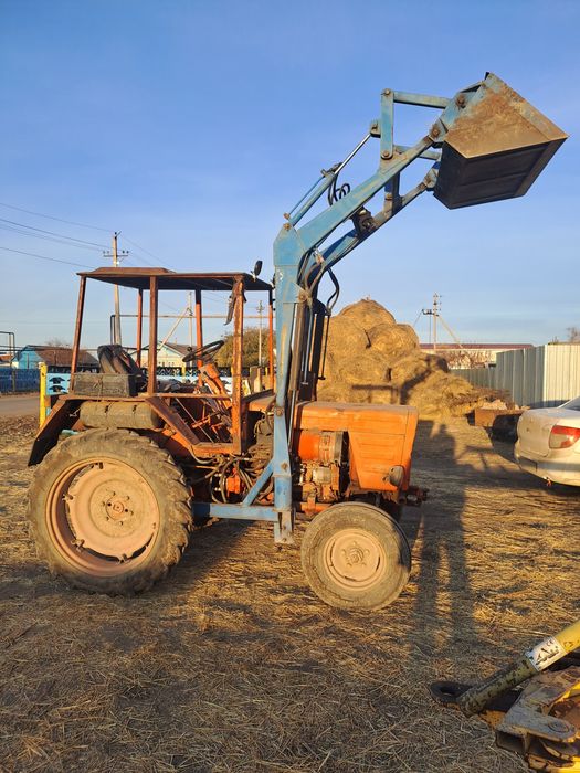 Продам трактор т25