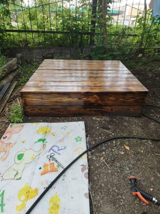 Продам песочницу детскую