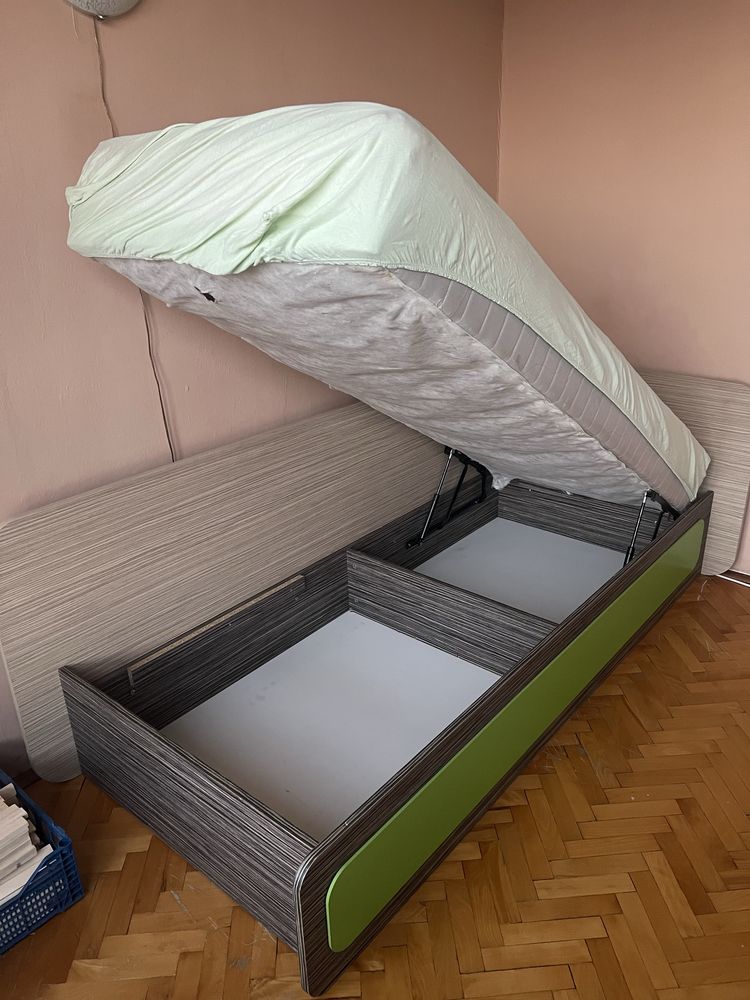Детска стая за подрастващи деца