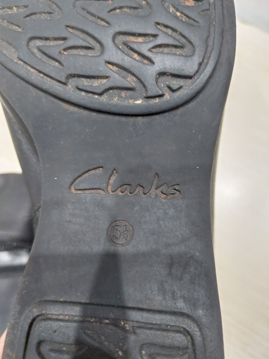 Дамски ботуши Clarks