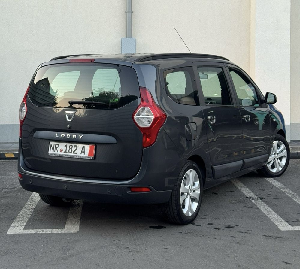 Dacia Lodgy 2013 / Prestige / Navi / 7 Locuri / 1.5 dCI 110cp