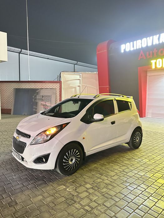 Spark 2011 2 pozitsiya bezin gaz