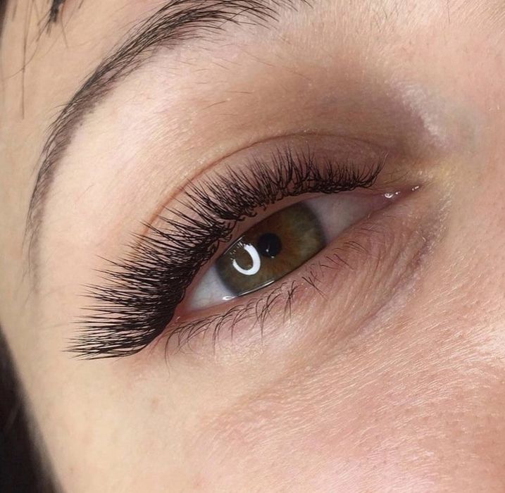 Курсы  Наращивание Ресниц -35.000 тыс .Ламинирование бровей -25. Тыс .