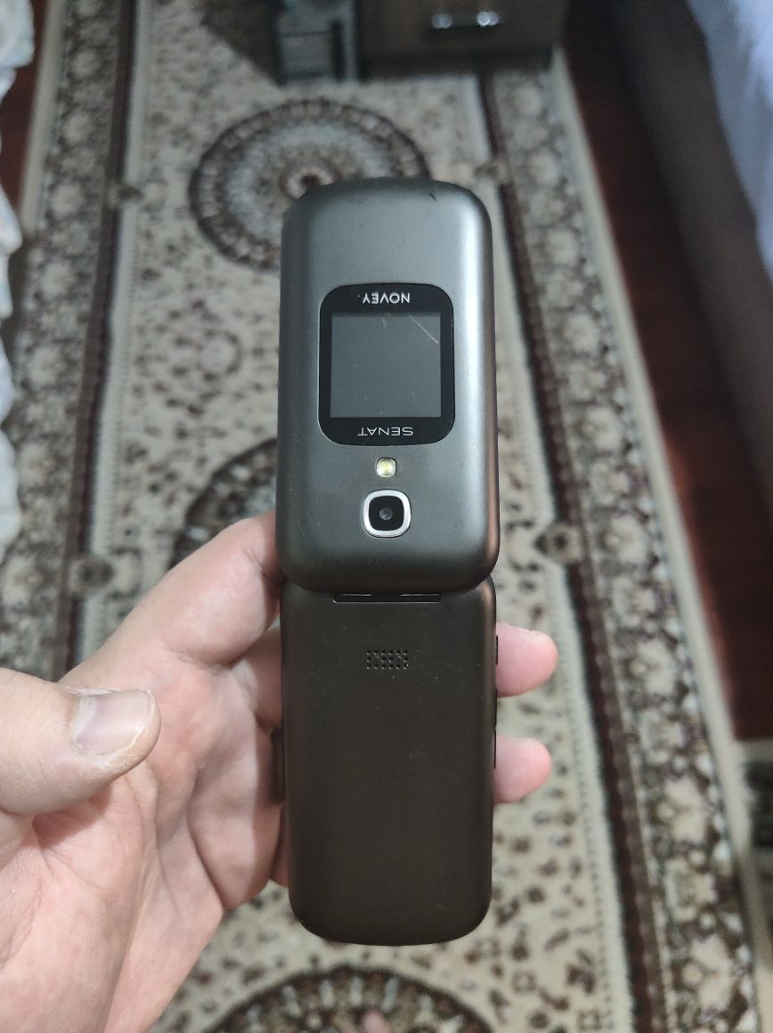 Продается телефон Senat GSM