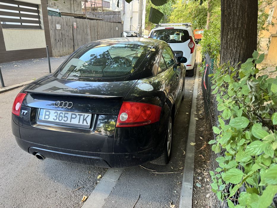 Audi TT, an fabricatie 2001 , 2500 euro negociabil