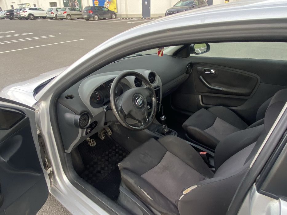 Seat Ibiza 1.4 benzina 100 hp