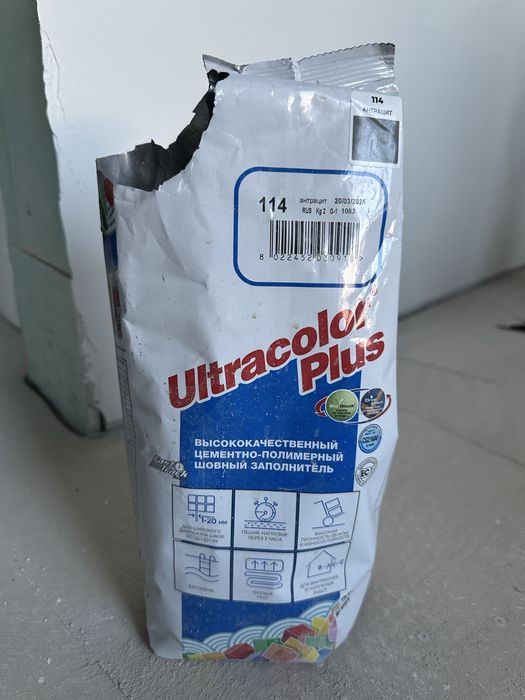 Затирка Mapei Ultracolor Plus