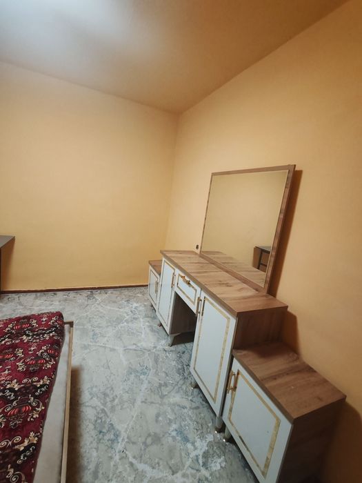 Наримоновда 1этажда 2хонали кв срочна ижарага берилади