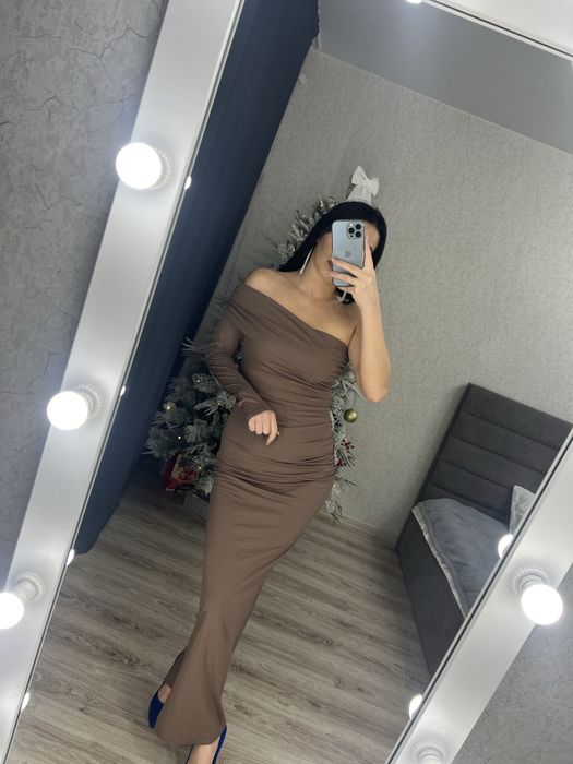 Продам вещи с этикеткой ниже себестоимости!