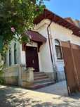 Vila 247 mp, in curs de renovare. Calea Dorobanti