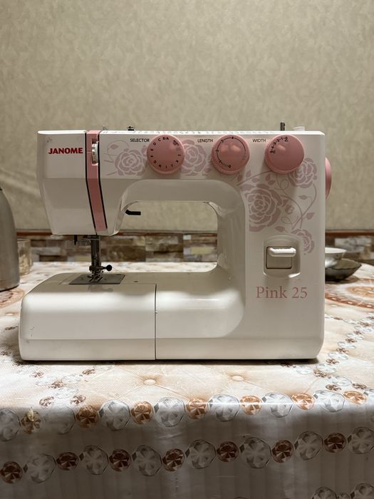 Janome швейые машины и оверлоки новый всё запчасти есть