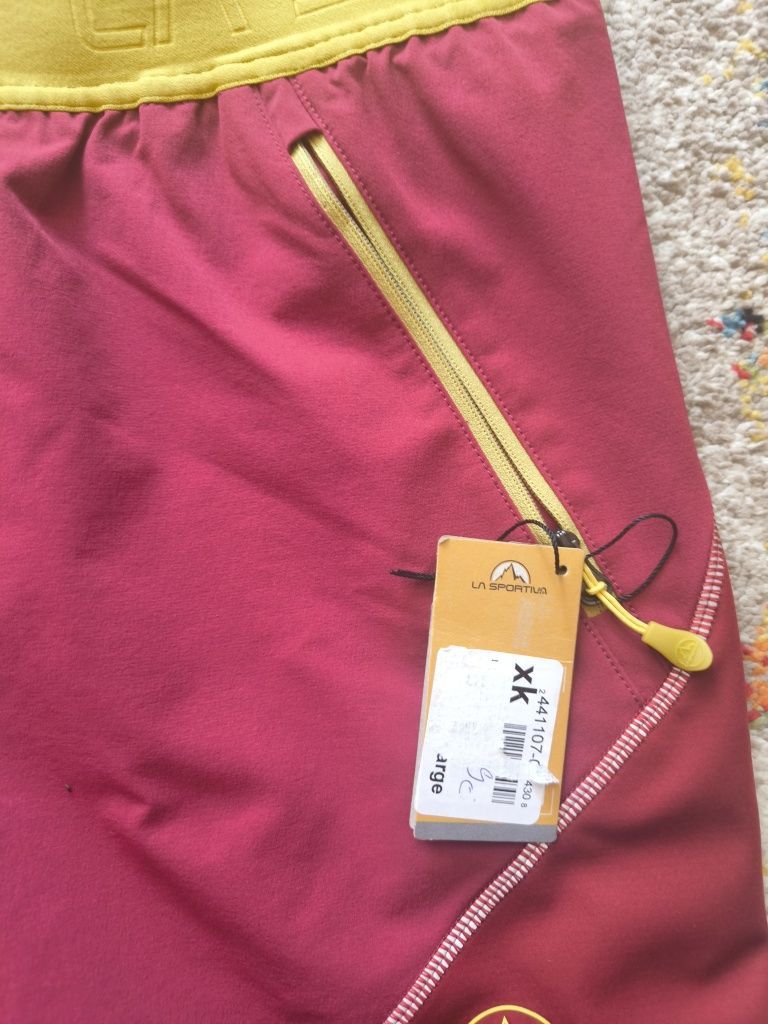 Pantaloni Barbati La Sportiva (S,M,L) (Pret Fix)