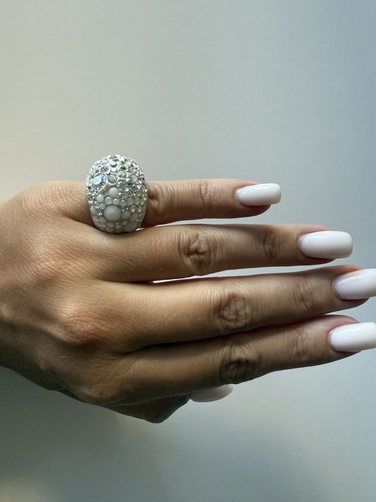 Swarovski пръстен