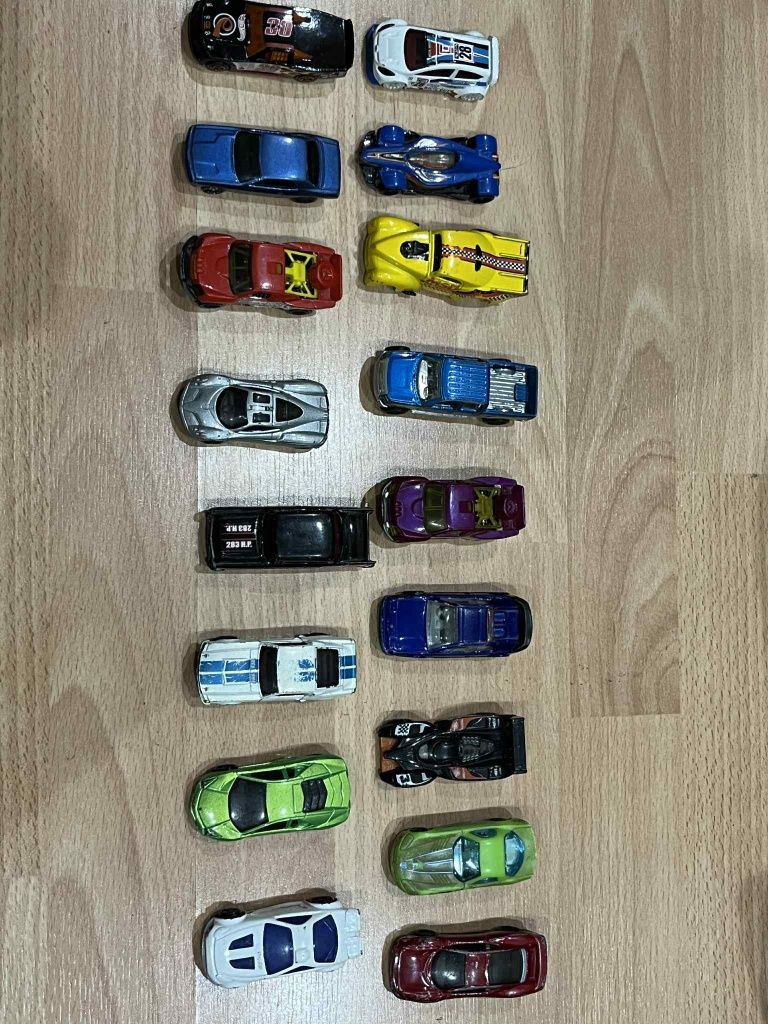 Hot wheels коли 20-30лв