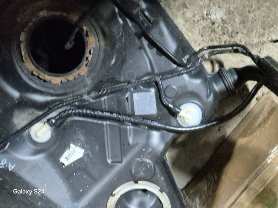 Бак топливный гольф 5