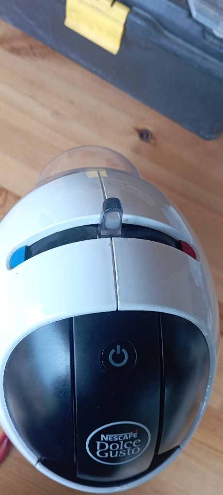 Кафемашина Nescafe Dolce Gusto Delonghi за части