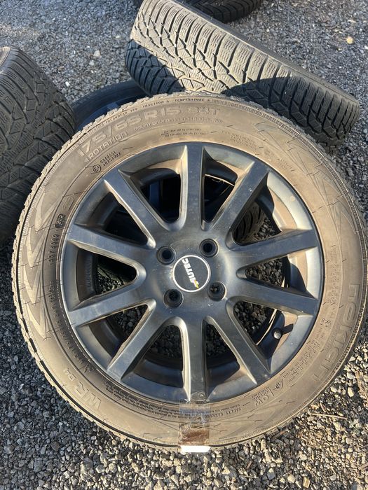 Vandute Jante aliaj toyota 4x100 cauciucuri iarna 175 65 15 dot 22