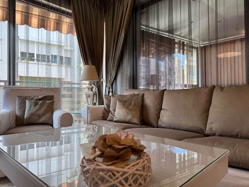 Дава се под наем Двустаен апартамент в Пловдив, Кършияка - 85 кв.м за 400 € - Снимка #1