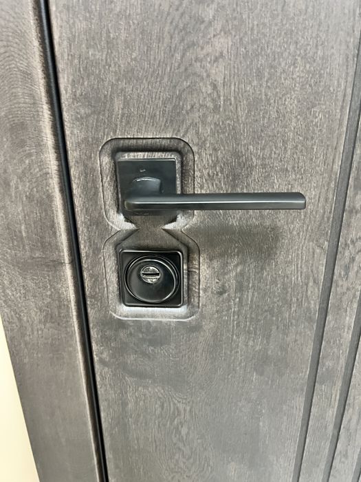 Продам дверной замок