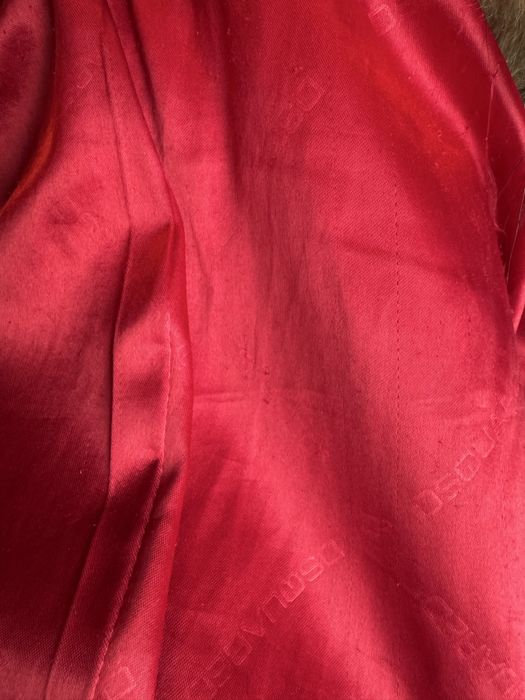 Яке Dsq2 едтествена кож и естествен косъм