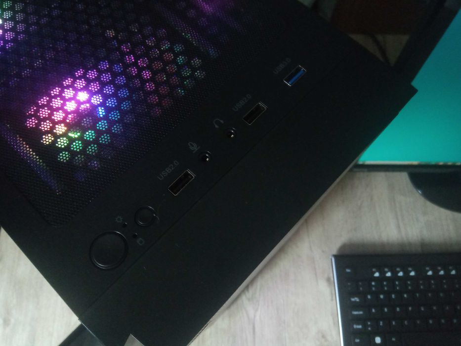 Ocazie Unica! PC Gaming / Editare Video + Monitor Led 24'. Doar 800lei