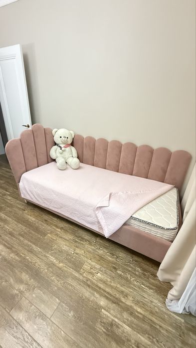 Продается дизайнерская детская кровать!