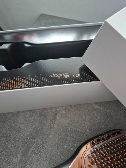 Vand perie repatatoare Rowenta Hair Therapist