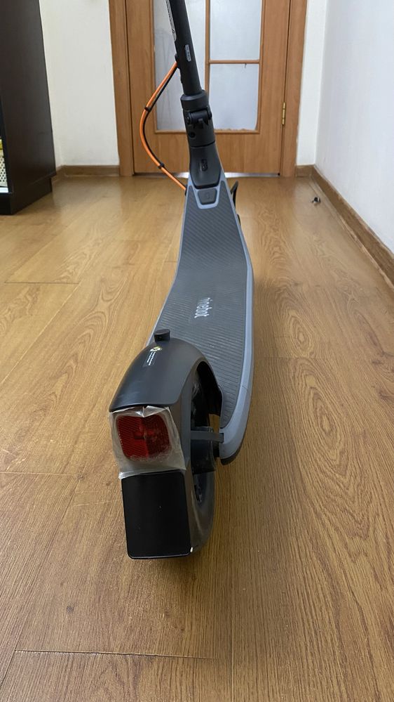 Электро самокат Ninebot E2 plus