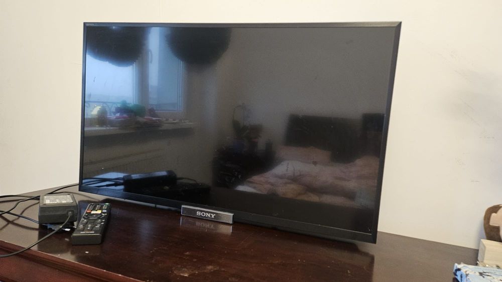 Sony Bravia KDL-32W650A 32 inch Full HD Smart TV