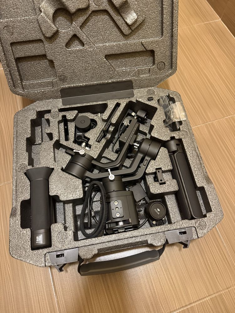 Спешен! Гимбал DJI Ronin SC Pro combo