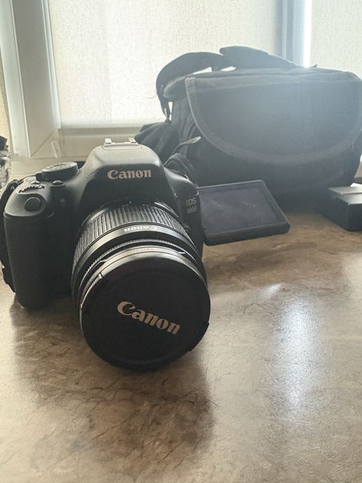 Фотоаппарат CANON EOS 600D