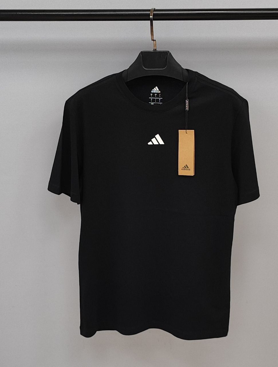 Тениски Adidas и North Face