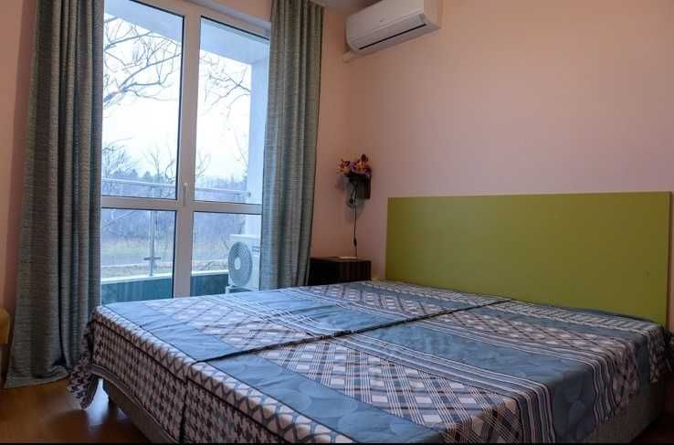 Дава се под наем Тристаен апартамент в к.к. Св.Св. Константин и Елена - 102 кв.м за 510 € - Снимка #11