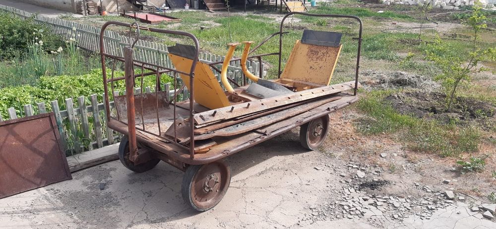 Продам тележку в хор. сост.