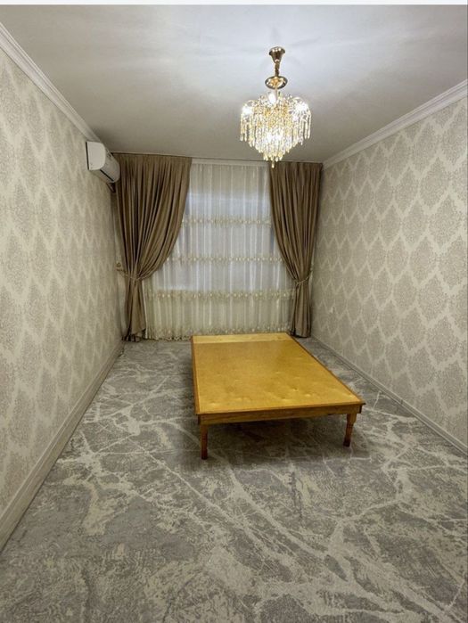 Сельхоз ,Сампи Чак чук бозор срочно сдам 2 комнатную квартиру с обстан