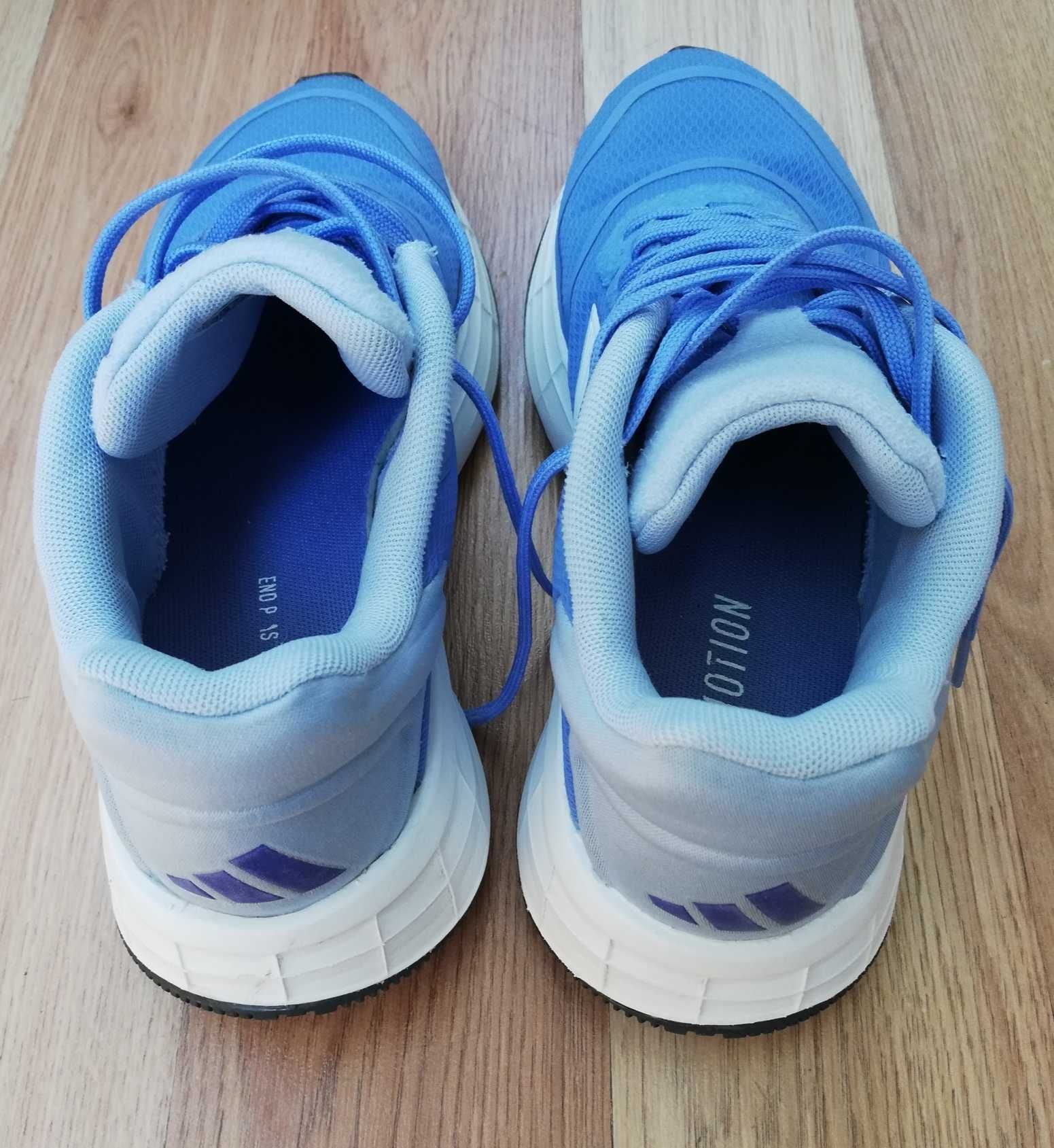 Маратонки на Adidas ном.37
