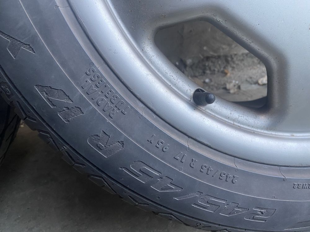 Mercedes AMG 17” моноблок джанти 4 бр с гуми