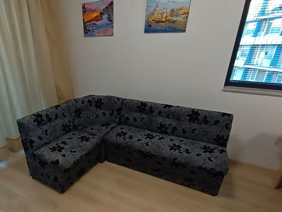 Кухненски ъглов диван