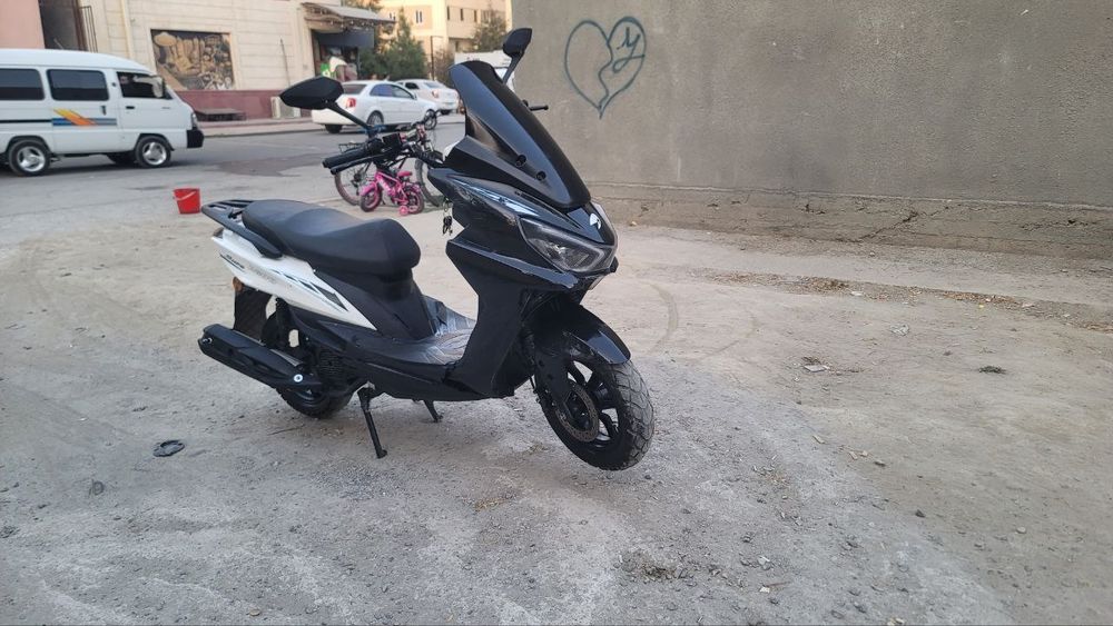 Tiger skuter idel sotiladi srochno