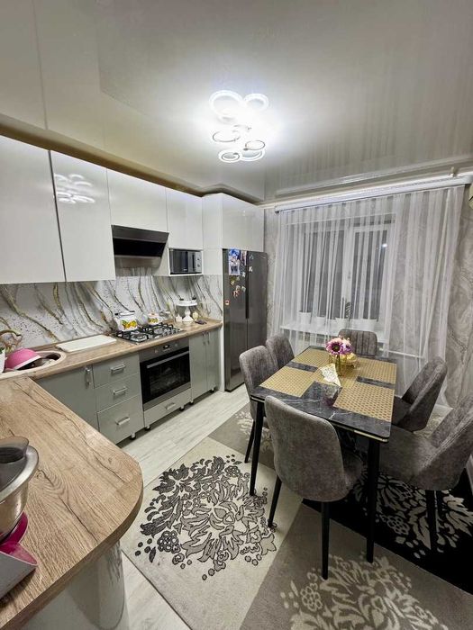 12-микрн  жайлы 1 бөлмелі пәтер сатылады!