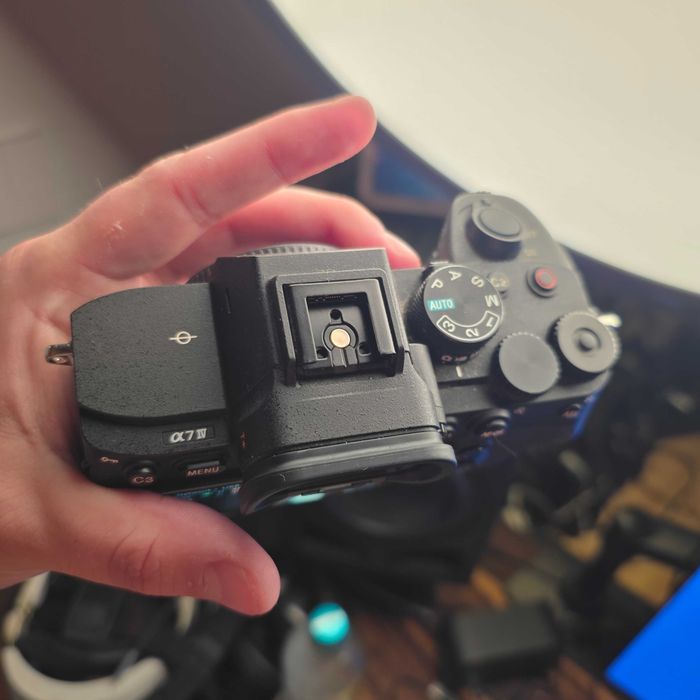 Sony A7 IV - Практически НОВ на 8000 кадъра!
