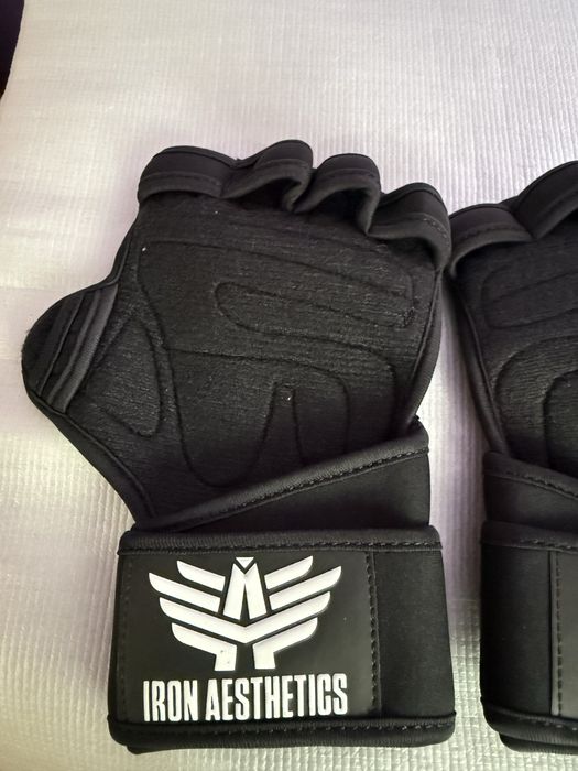 Manusi pt sala noi cu eticheta