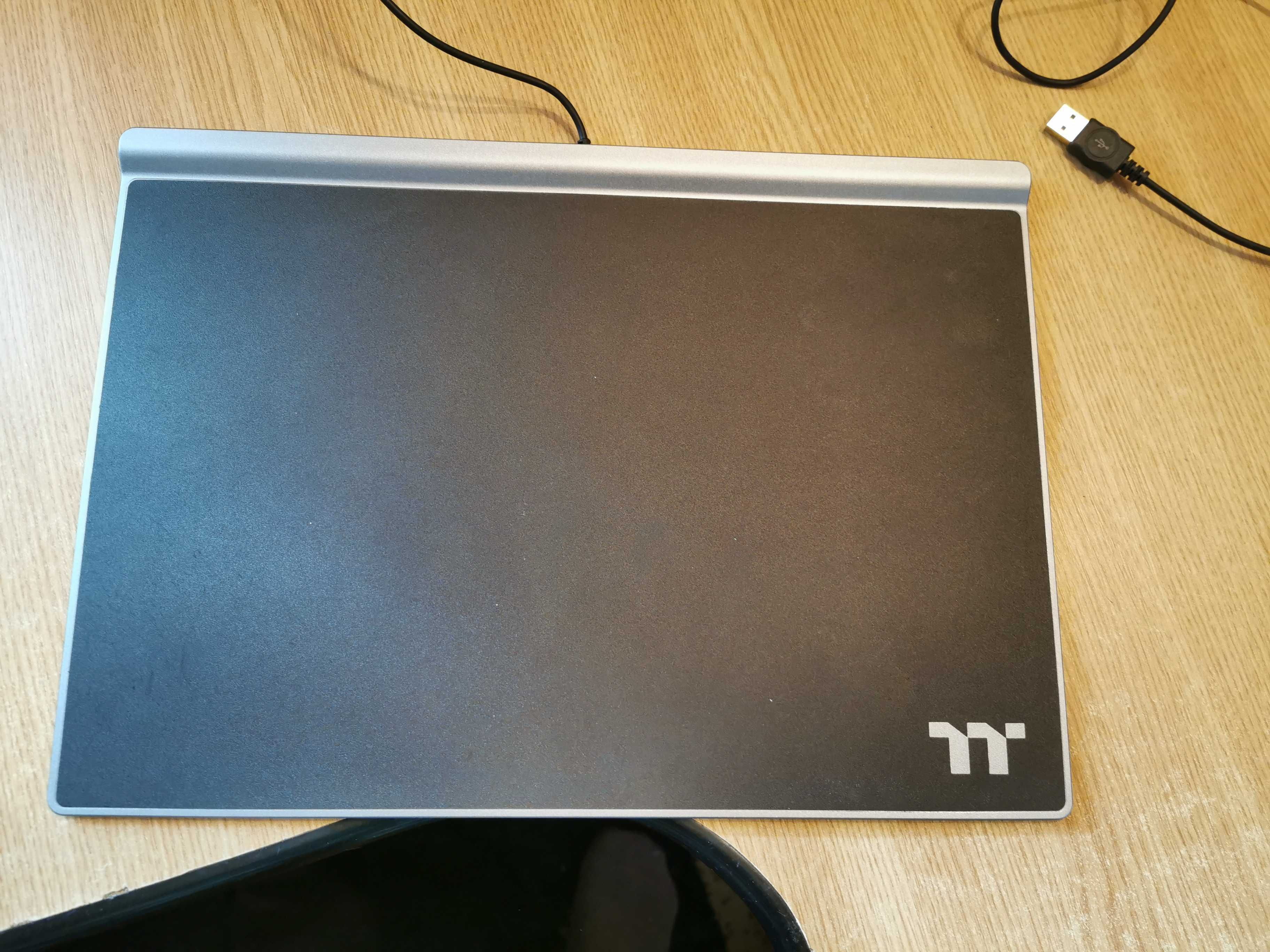 mouse pad thermaltake argent mp1 rgb